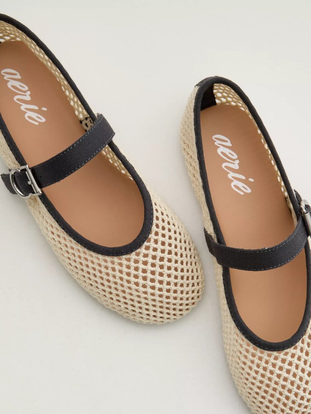 AEO Aerie Crochet Ballet Flats Women Size 7, Ivory Cream